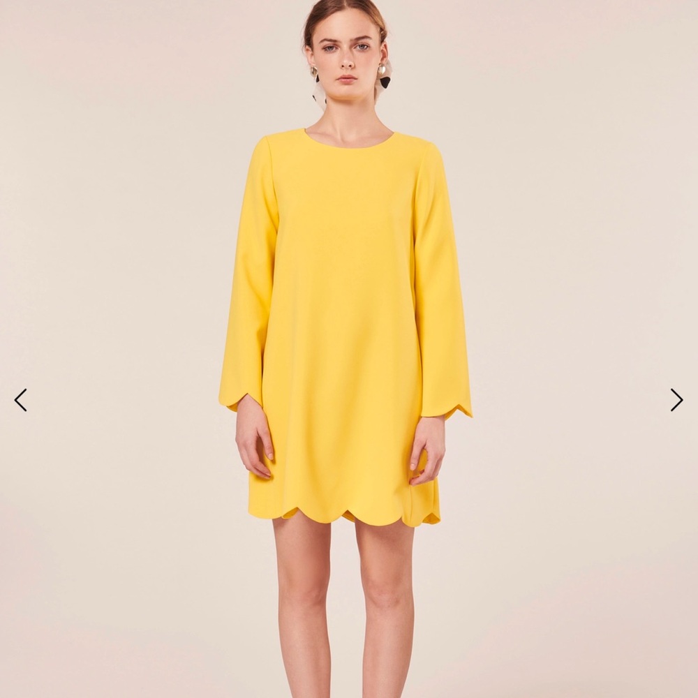 Tara Jarmon Short Scalloped Yellow Dress // small or medium